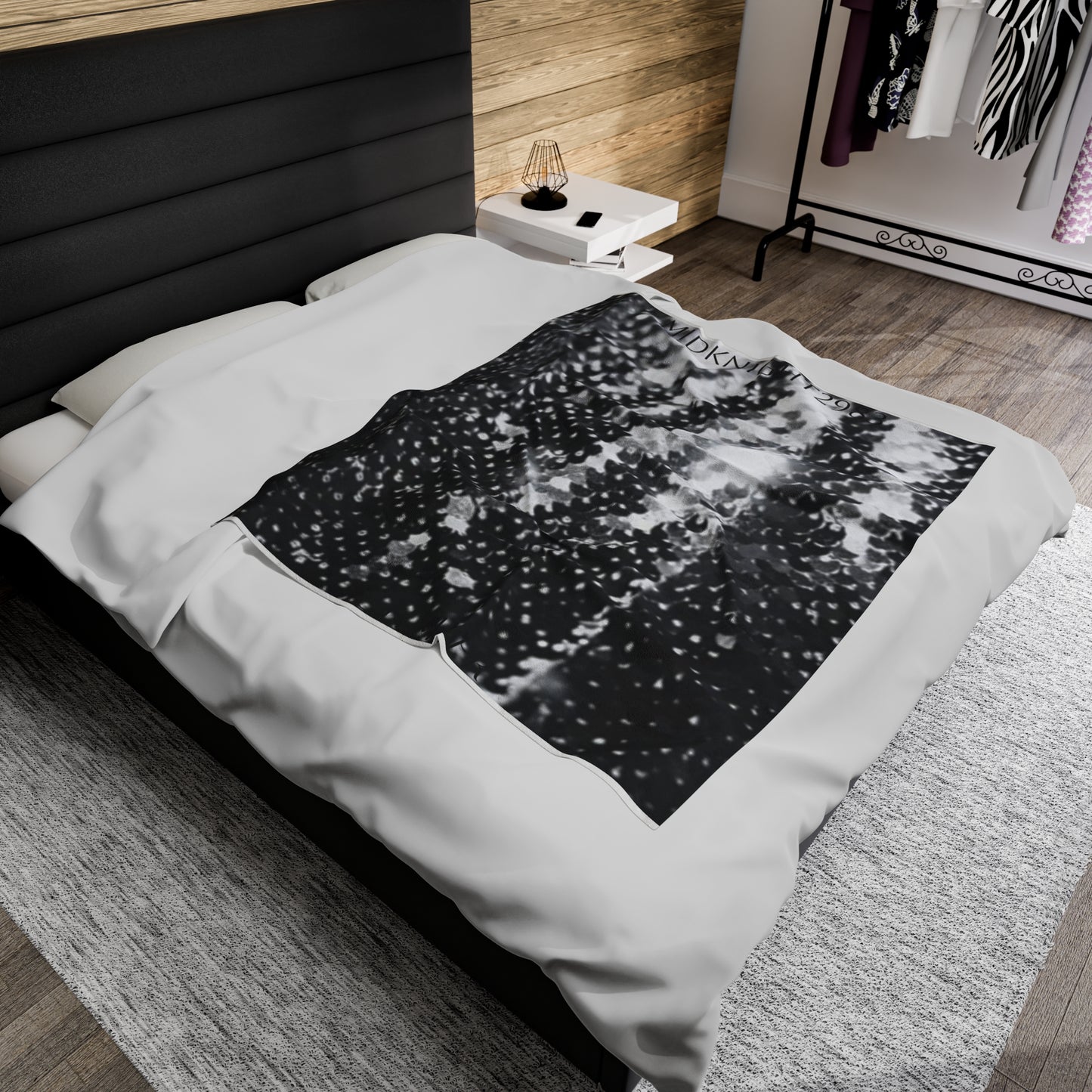 Glimmer Velveteen Plush Blanket