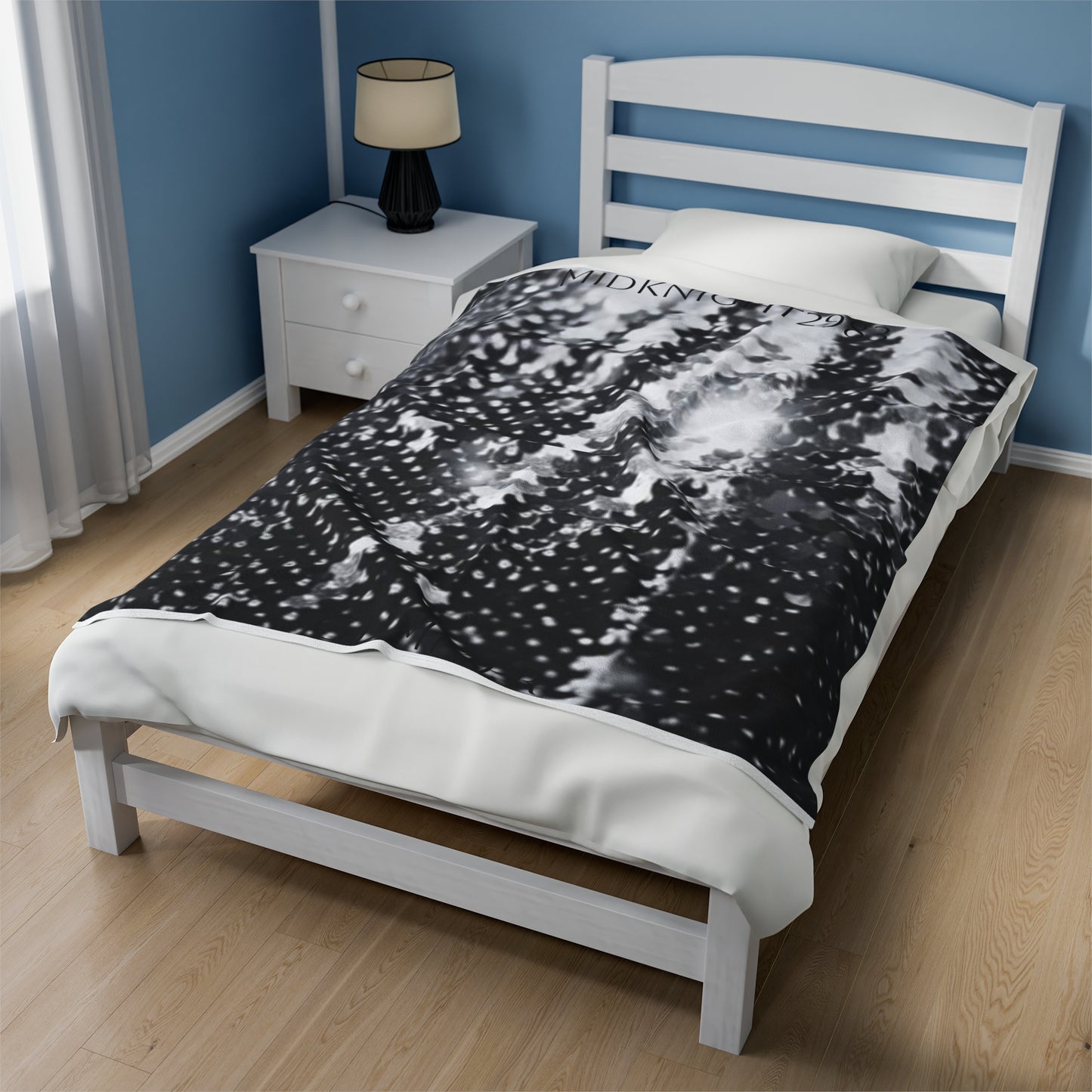 Glimmer Velveteen Plush Blanket